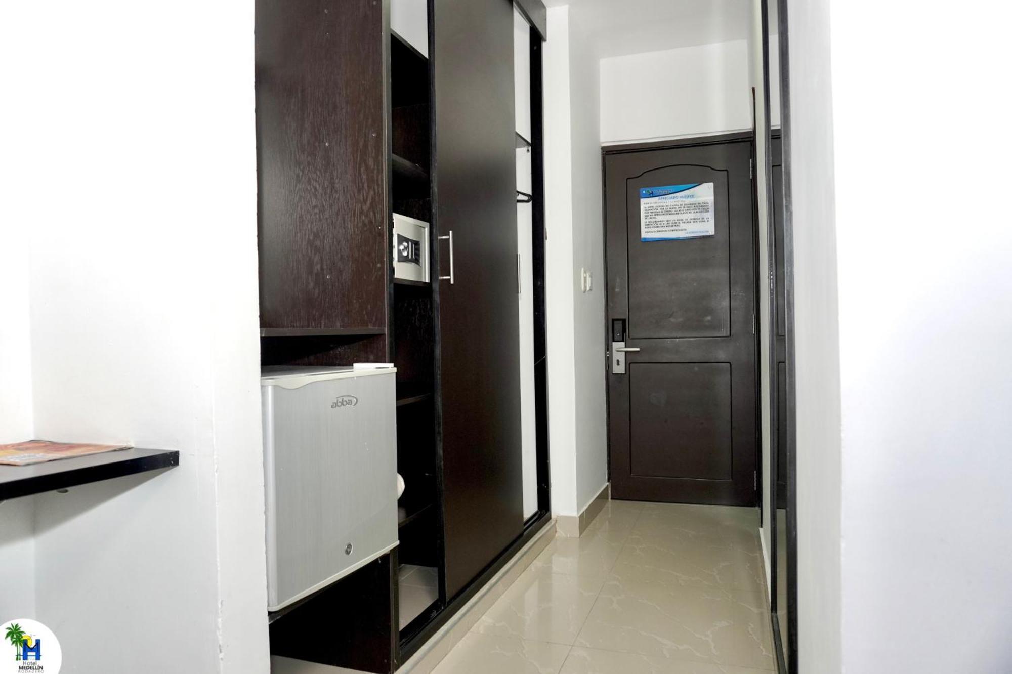Hotel Medellin Rodadero Гайра Экстерьер фото